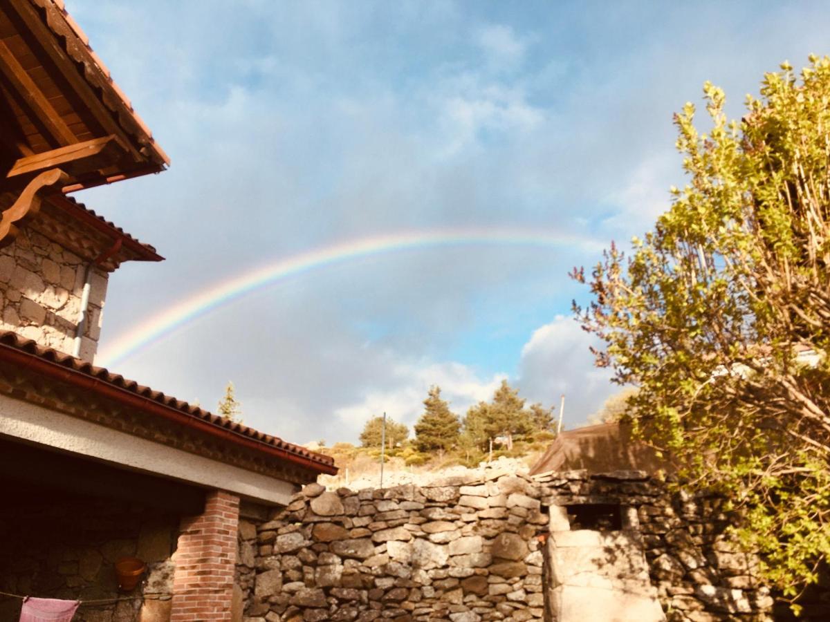 Artesano I Y III Guest House Navarredonda de Gredos Exterior photo