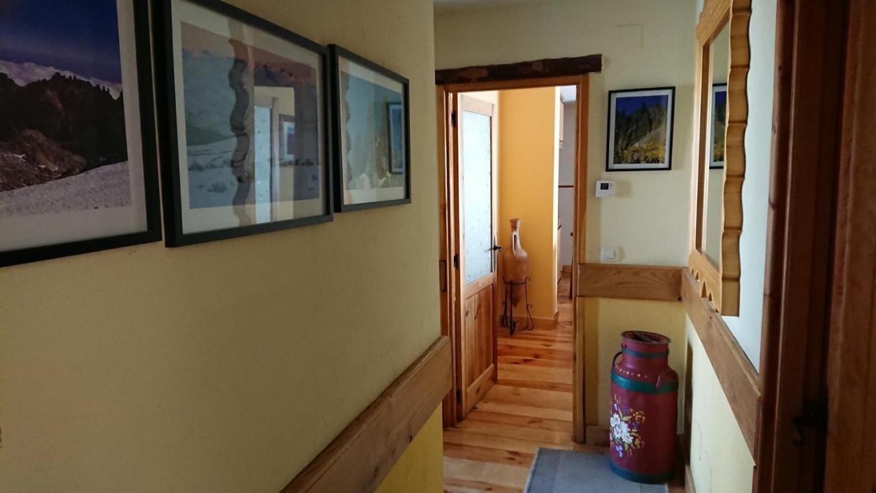 Artesano I Y III Guest House Navarredonda de Gredos Exterior photo